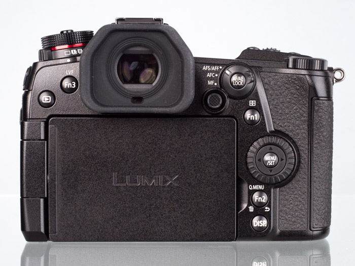 Lumix G9