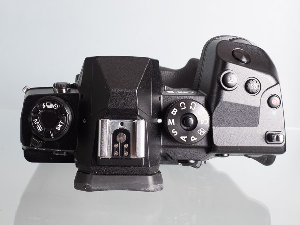 OM-D E-M1X